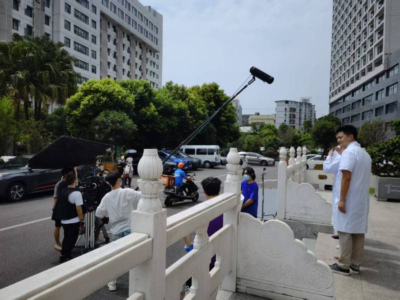 建平县广告片拍摄公司低成本实现高规格制作的诀窍